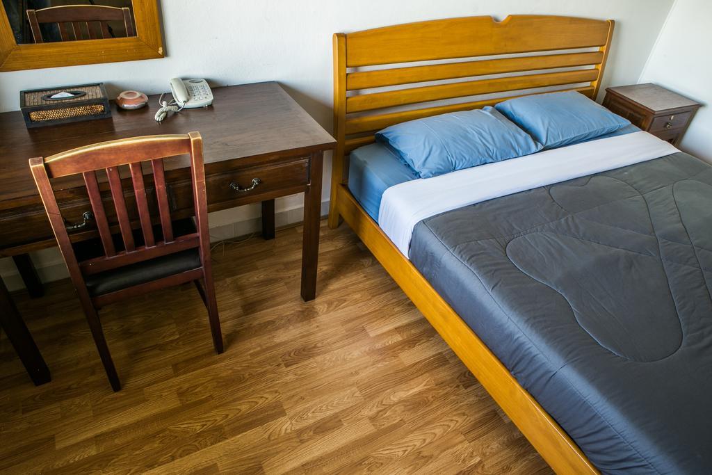 United Place بانغسين المظهر الخارجي الصورة